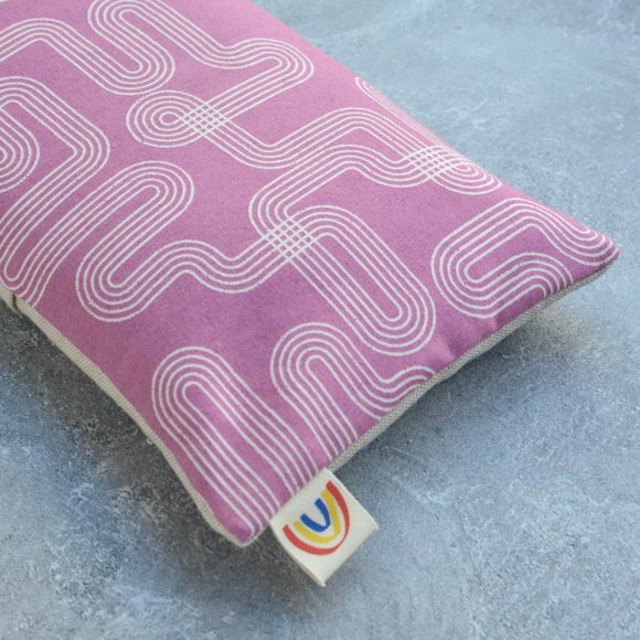 Weighted Eye Pillow Hot Cold Therapy Pack in Purple Linear Curve - Picture 3 of 4